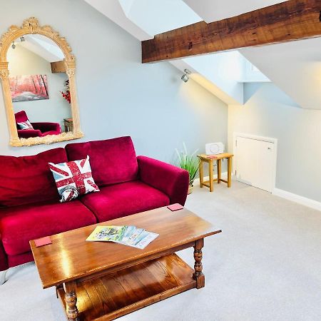 Burley Apartment Burley in Wharfedale ภายนอก รูปภาพ