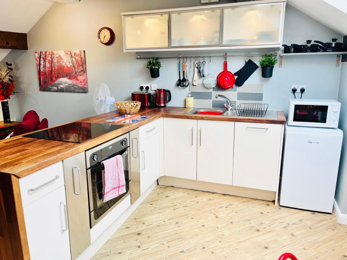 Burley Apartment Burley in Wharfedale ภายนอก รูปภาพ